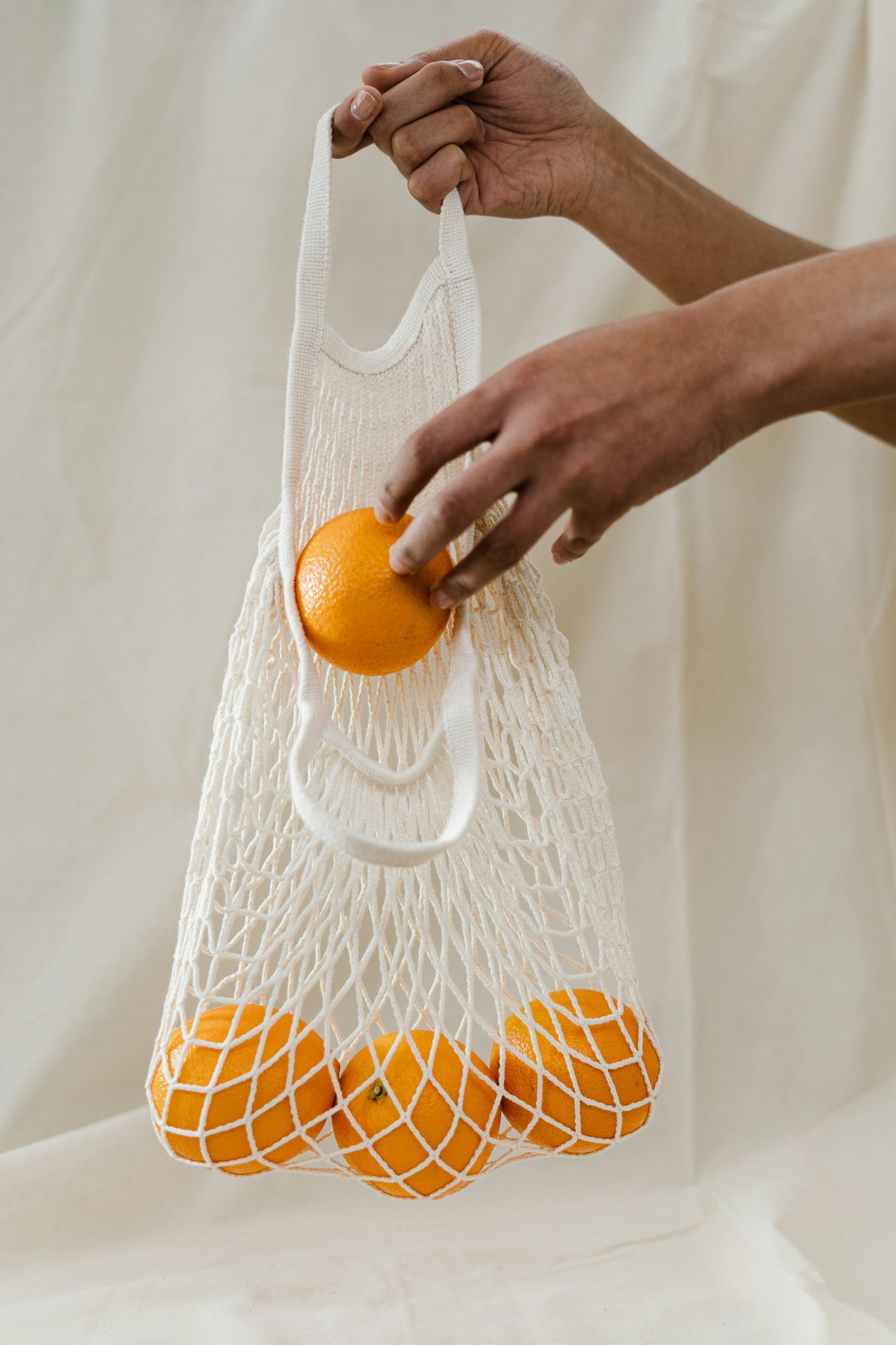 oranges in a net